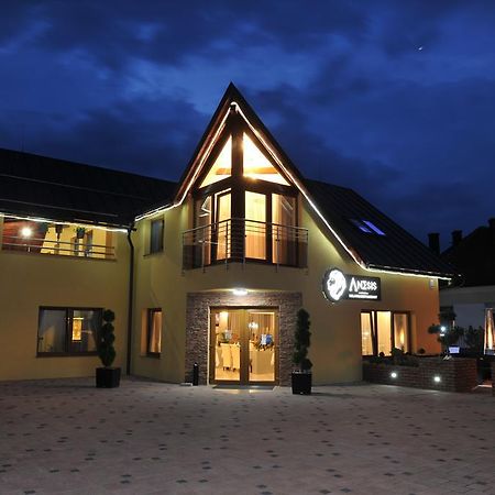 Penzion Anesis - Apartmány Turčianske Teplice Esterno foto