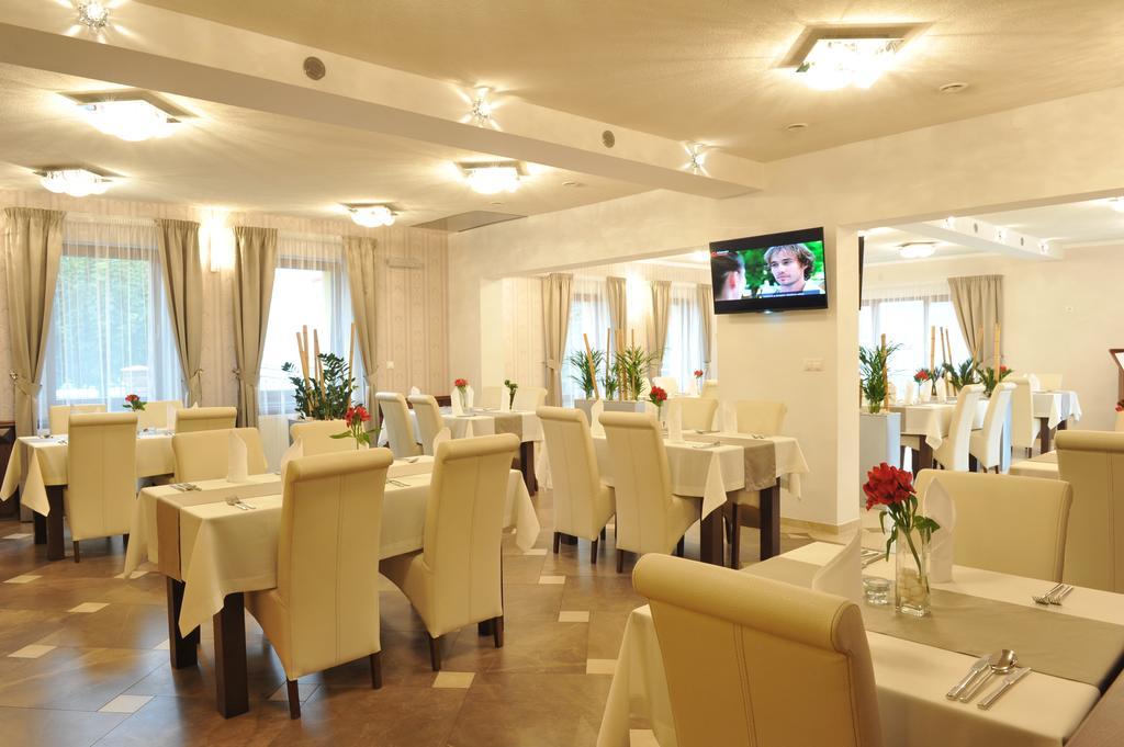 Penzion Anesis - Apartmány Turčianske Teplice Esterno foto